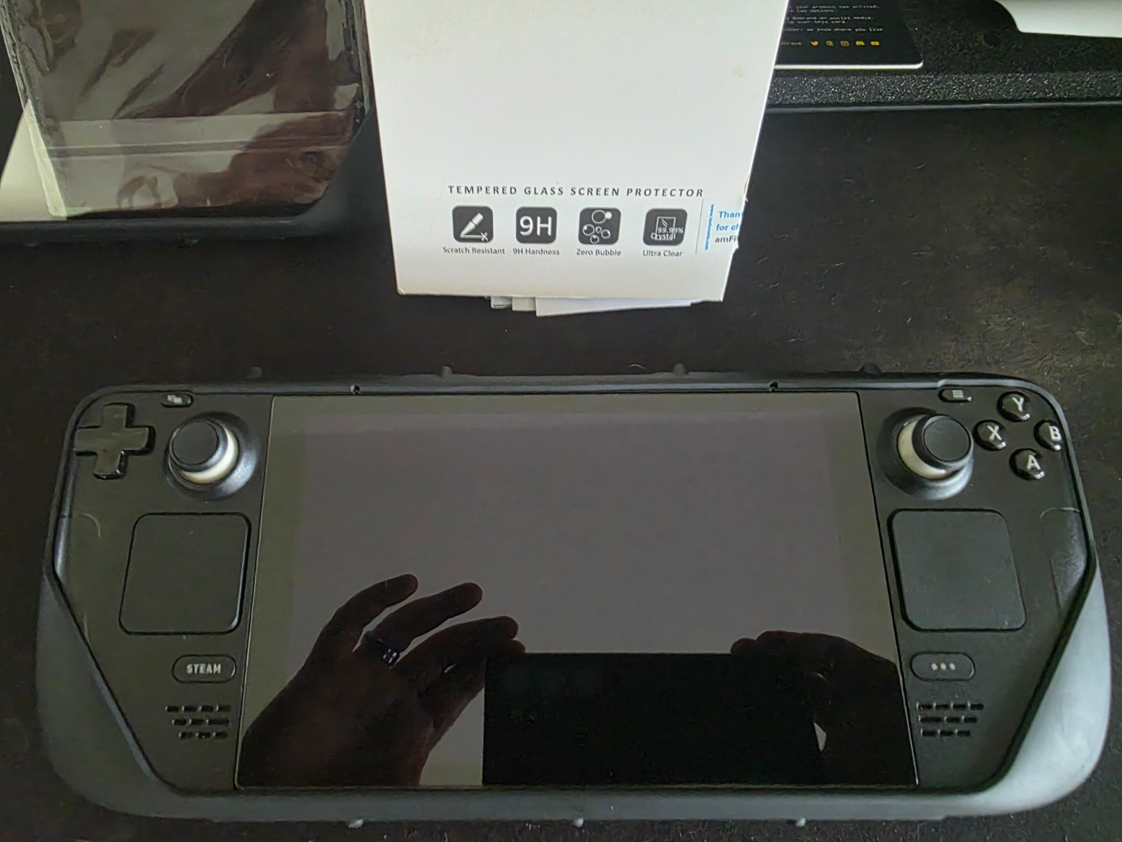 Valve Steam Deck 256GB With Killswitch Case and Skin, screen pr – Good Condition