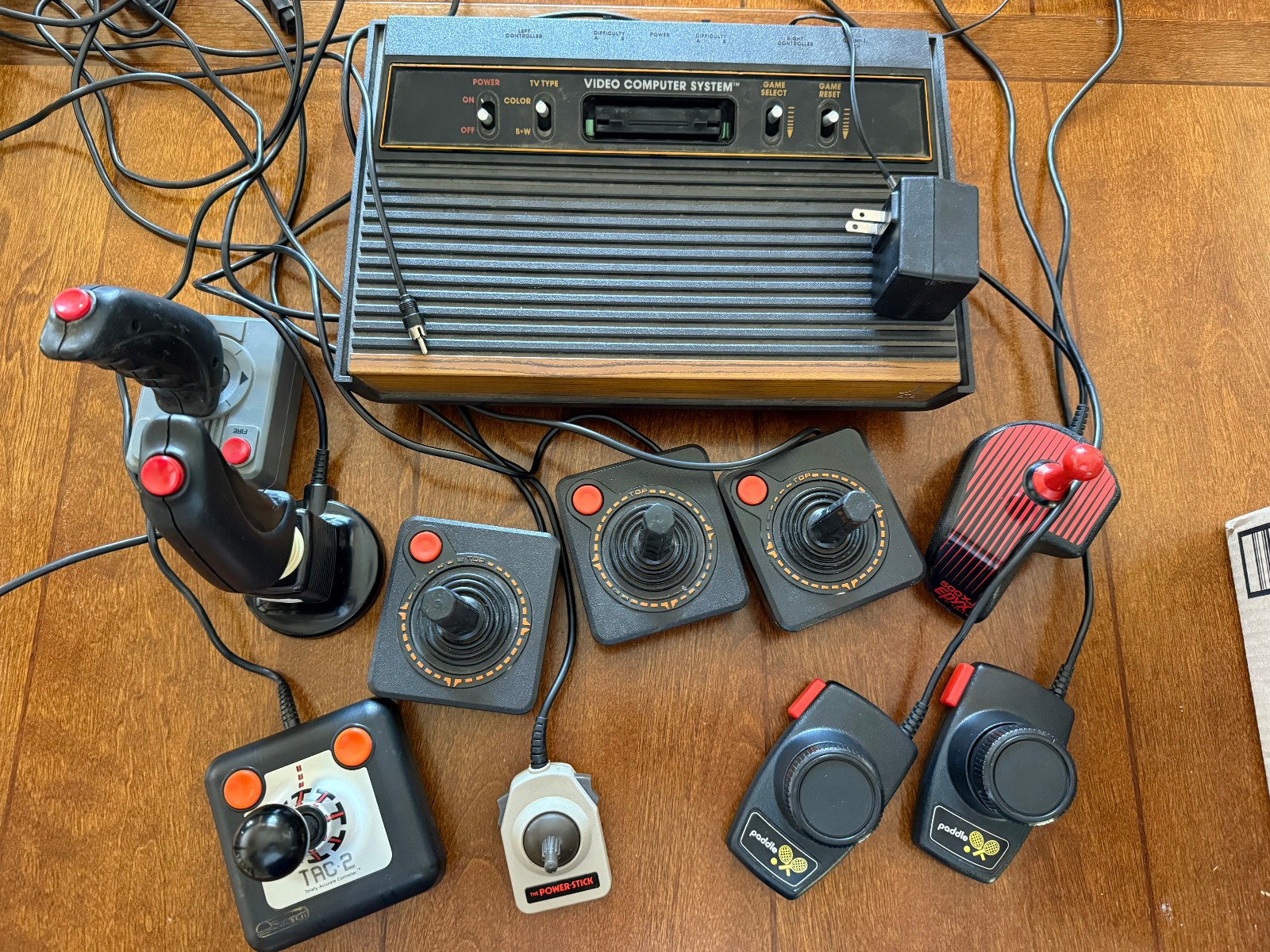 VINTAGE Atari 2600 CX2600A GAME CONSOLE (WORKING), MISC CONTROLLERS GAMES 1977