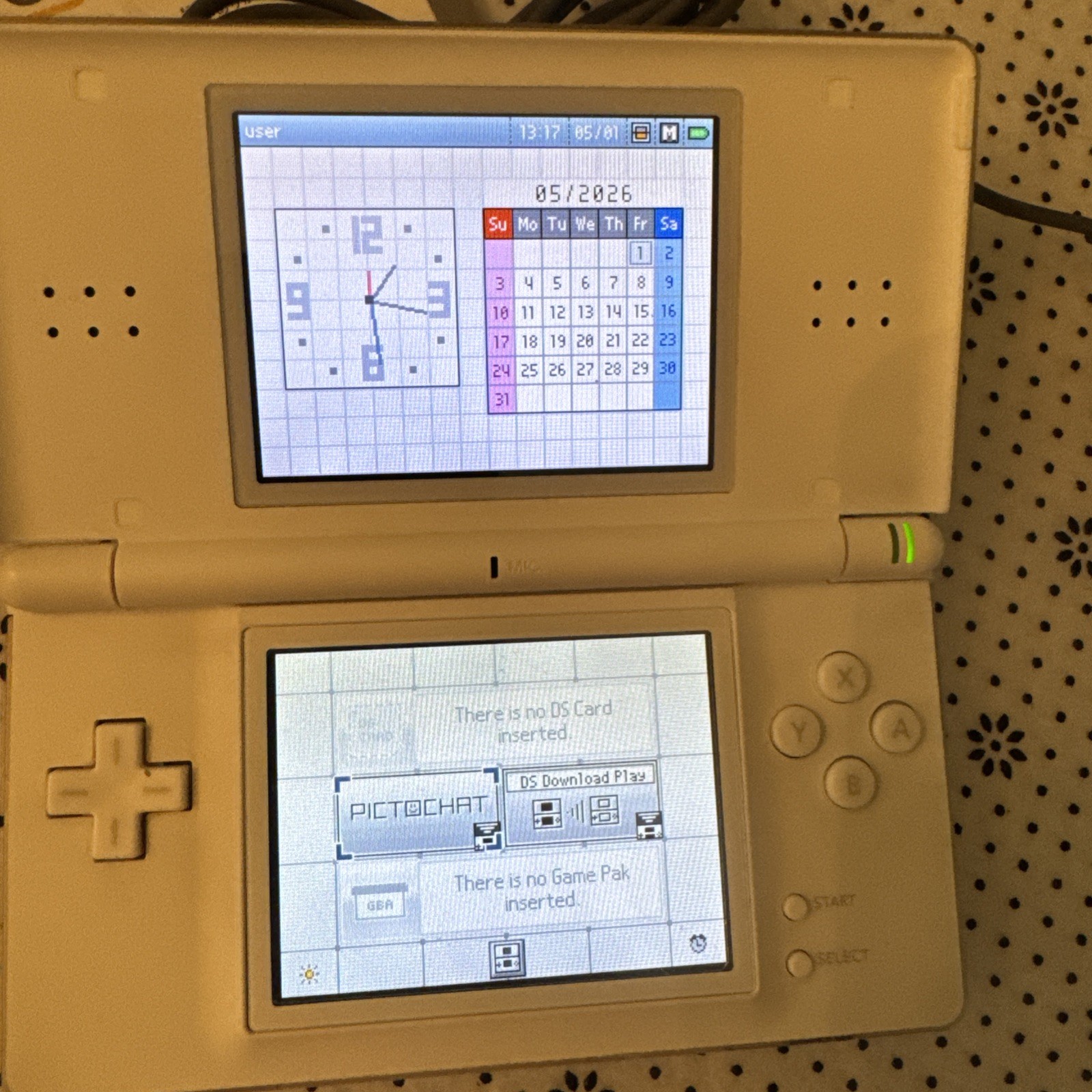 Nintendo DS Lite Handheld Console – Polar White