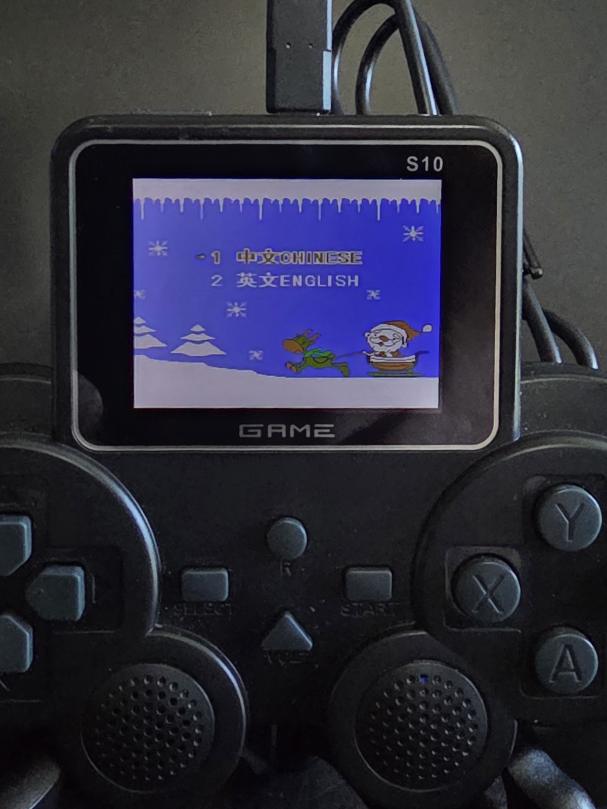 Handheld Game Console S10 Controller Style Built-In Games TV Out Rechargeable
