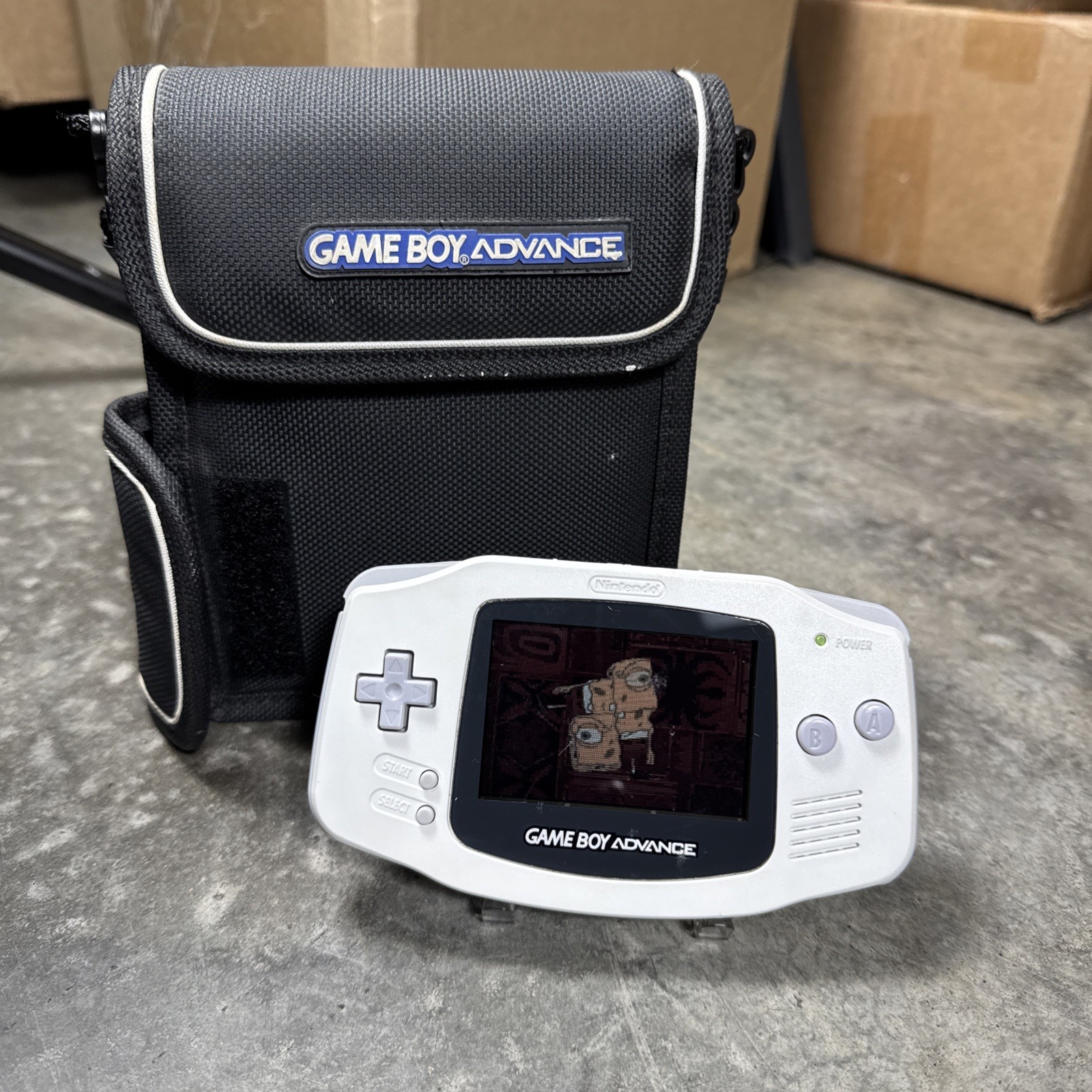 Nintendo Game Boy Advance GBA Handheld Console (AGB-001) White + Case Tested