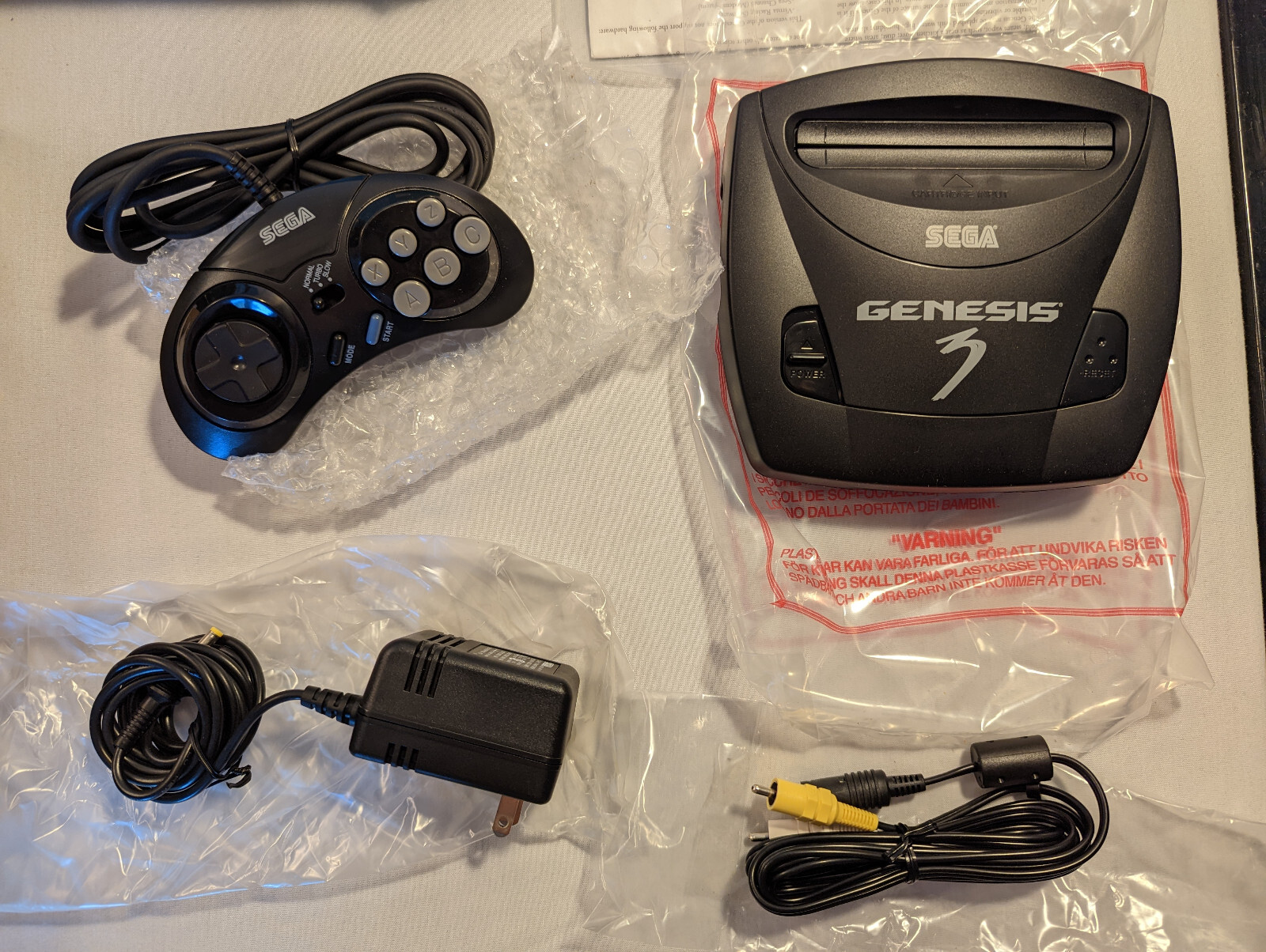 SEGA Genesis 3 Core System console model 3 Open Box LN Complete CiB READ