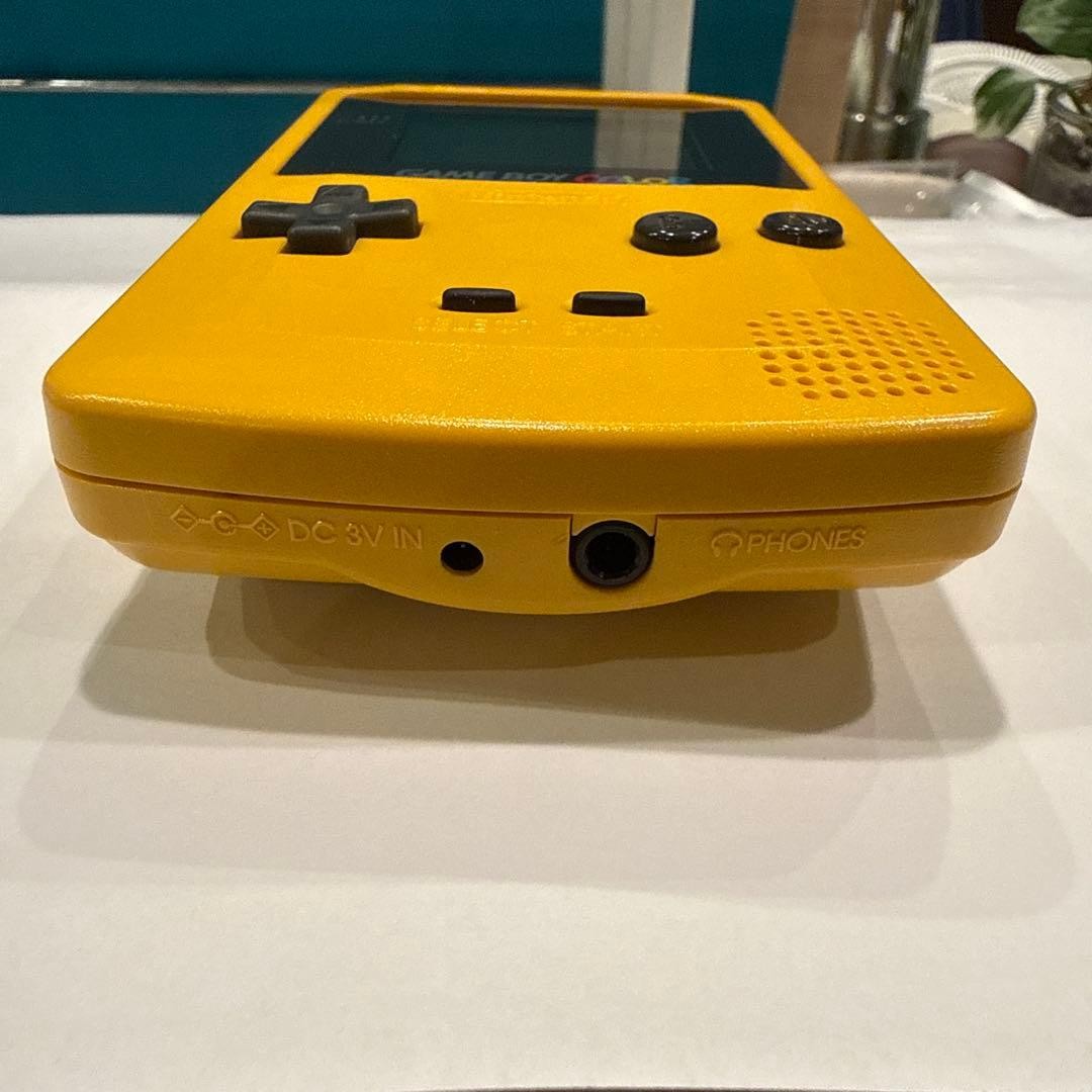 Nintendo GAME BOY COLOR Yellow Pokemon Gold and Silver Set