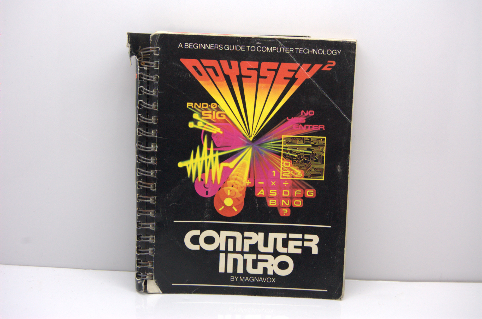 Magnavox Odyssey2 Console Bundle 2 Controllers Tested w/ Manuals & Books