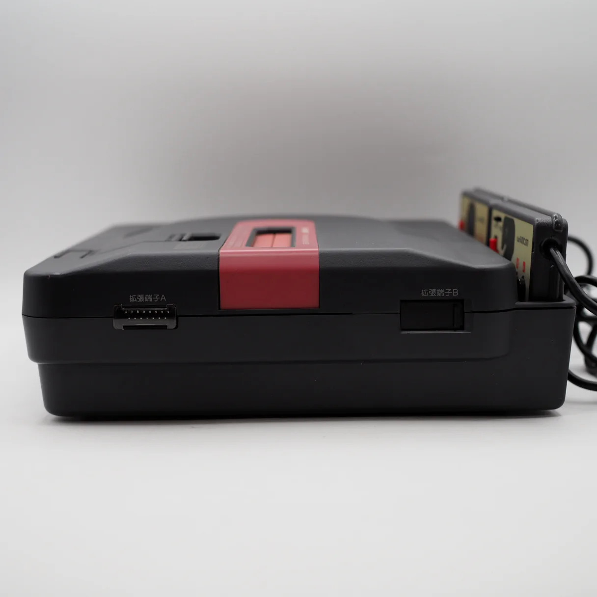 Sharp Twin Famicom AN-500B Console system Boxed New Rubber Belt replaced Tested