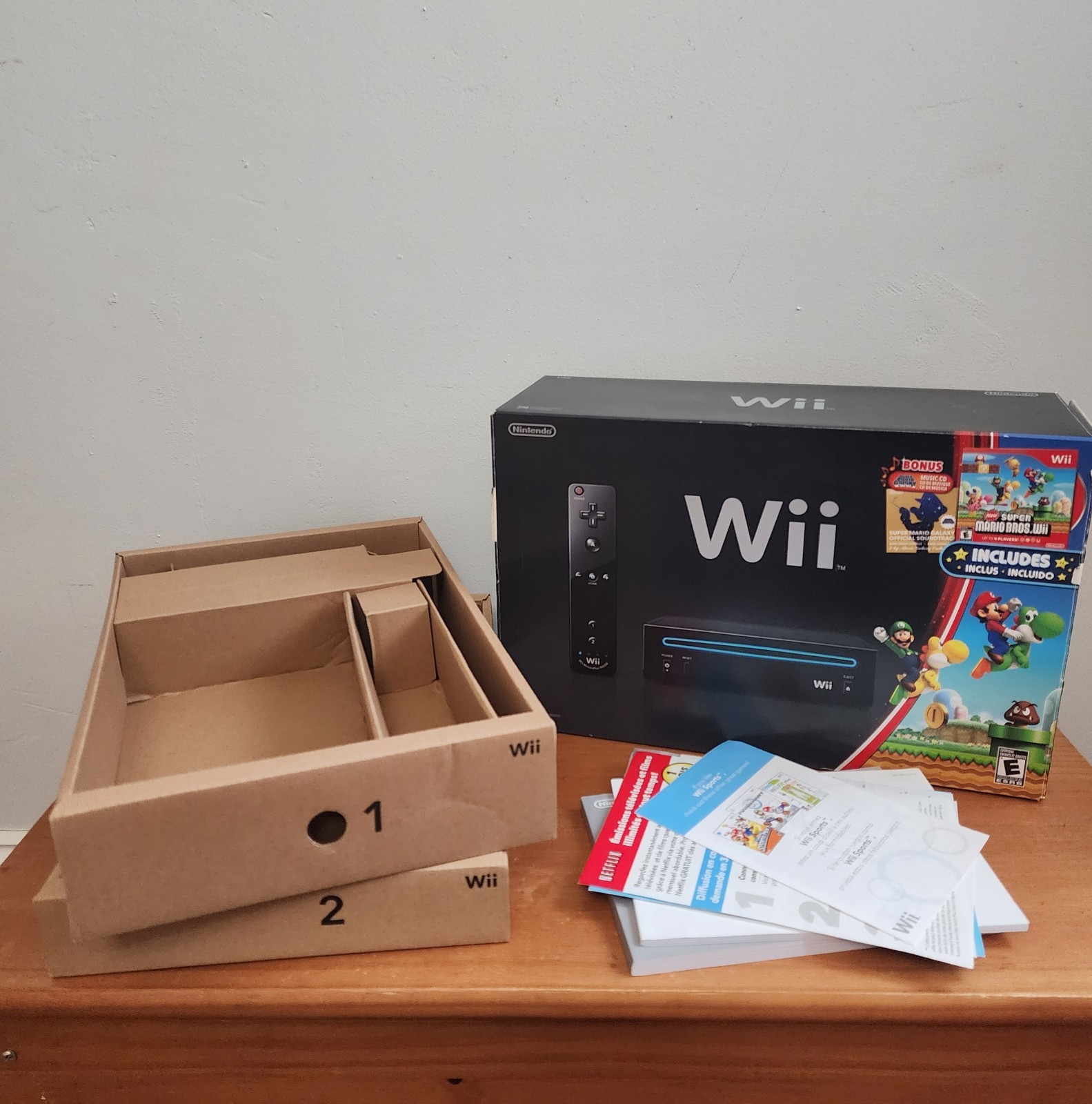 Black Nintendo Wii Box & Insert ONLY Super Mario Bros Version W/Manual RARE
