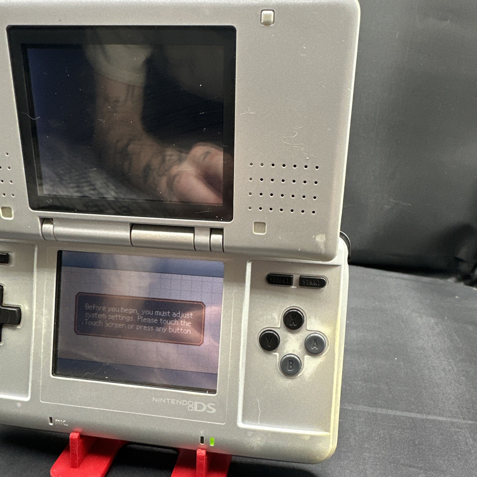 Nintendo DS Original NTR-001 (JPN) Titanium Silver Powers On Parts Or Repair
