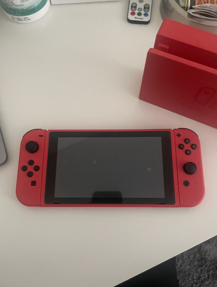 Nintendo Switch HAC-001(-01) Mario Red & Blue Edition – 32GB