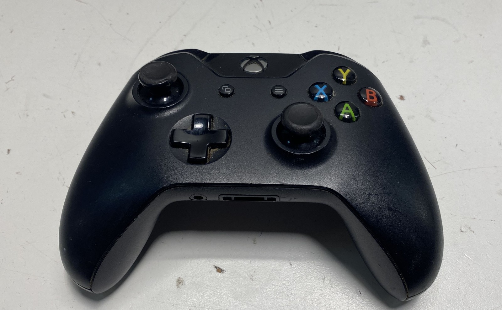 Microsoft Xbox One Console Model 1540 Kinect Controller For Parts or Repair