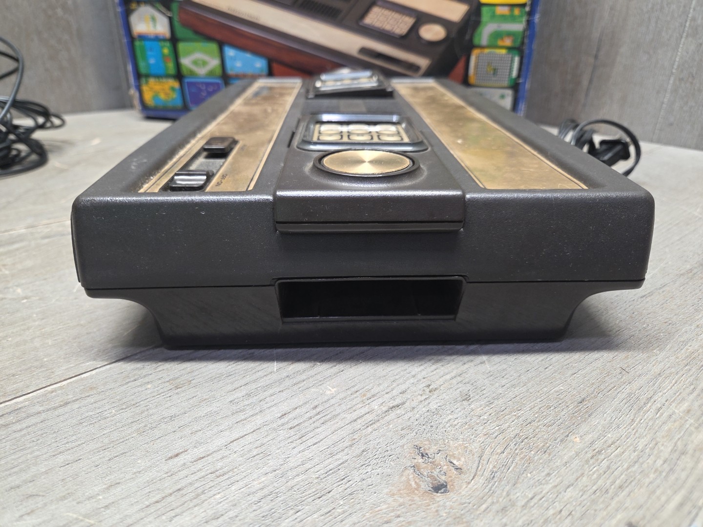 Mattel Electronics Intellivision 2609 Console With Box(Problem With Controller 2