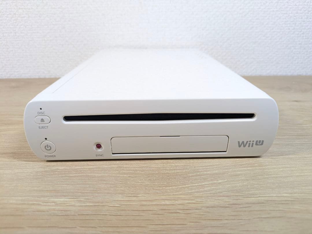 Nintendo Wii U Super Mario Maker Set Console 32GB White Used