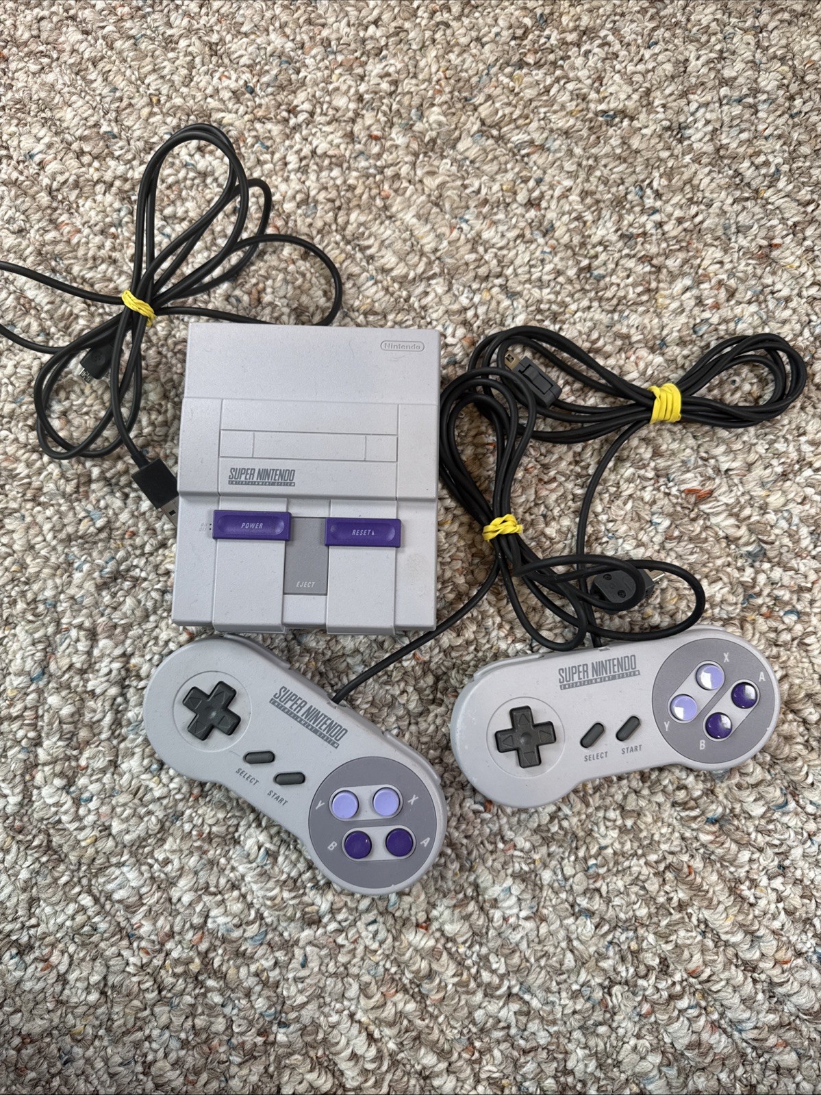 Nintendo Super NES Control Deck Model CLV-201 w/ Two Controllers SNES