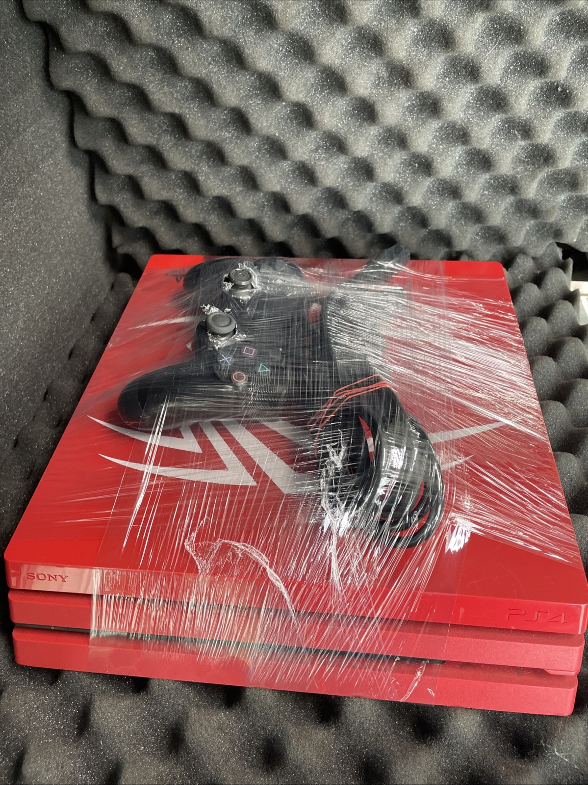 Sony PlayStation 4 Pro 1TB Game Console Spider-Man Limited Edition & Controller