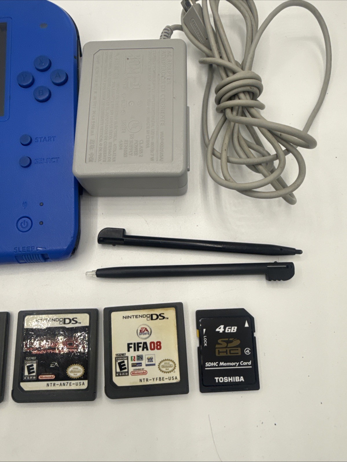Nintendo 2DS Blue Bundle Game, 4GB Memory Card, Charger, Stylus, 5 Games
