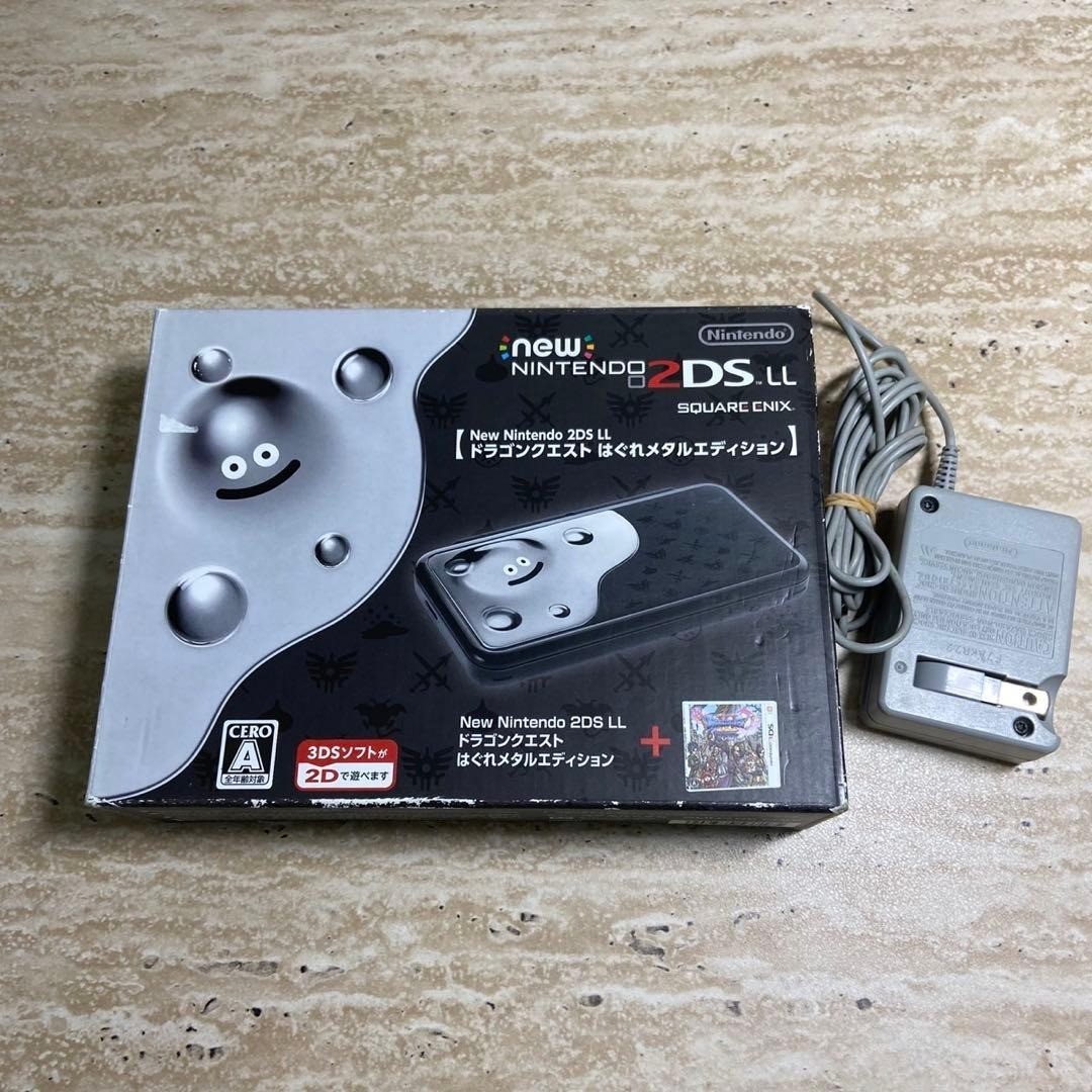 Nintendo New 2DS LL Dragon Quest Metal Slime Edition Console Complete 6469