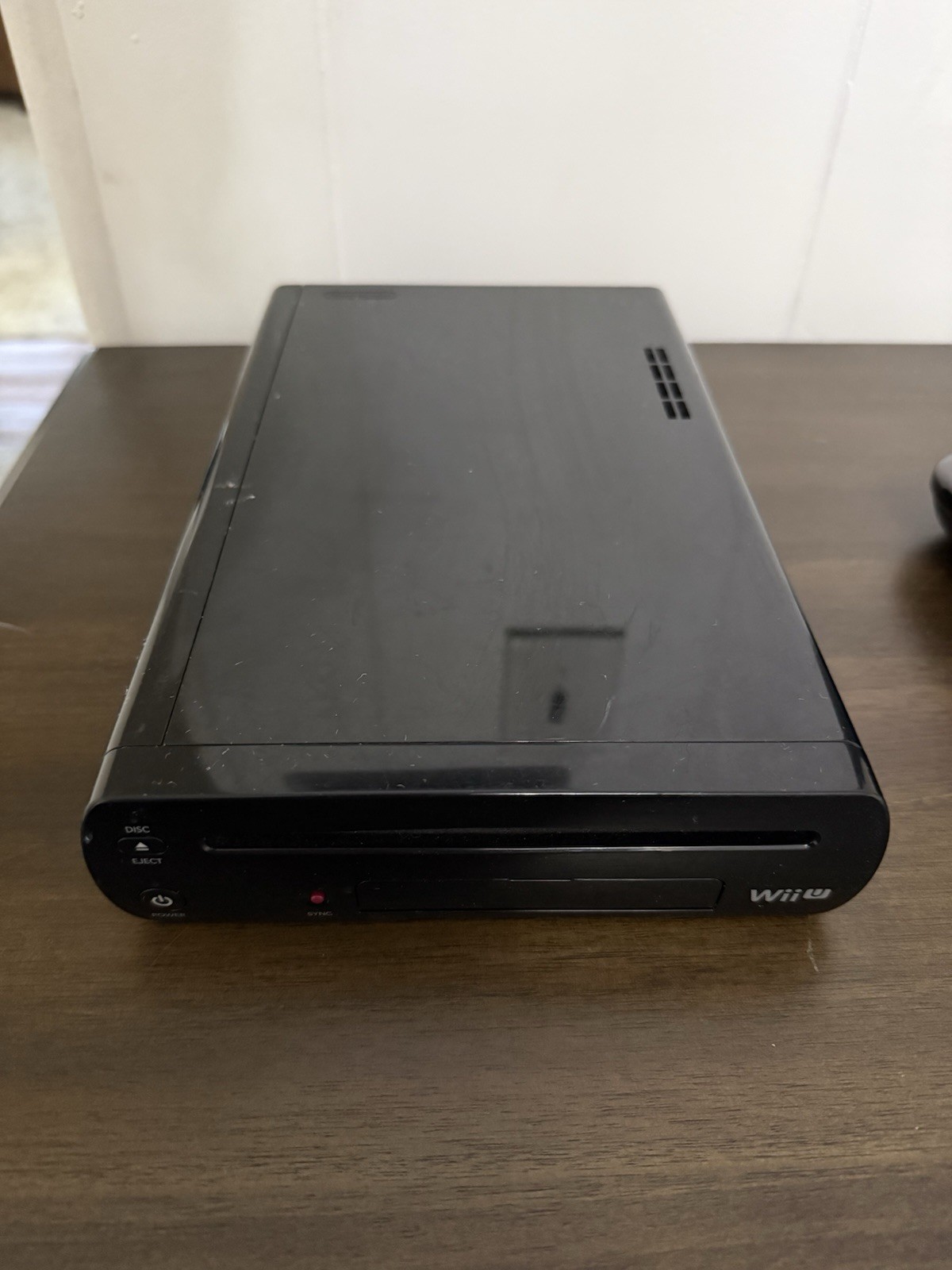 Nintendo Wii U Black Console w/ GamePad, comes with all cords