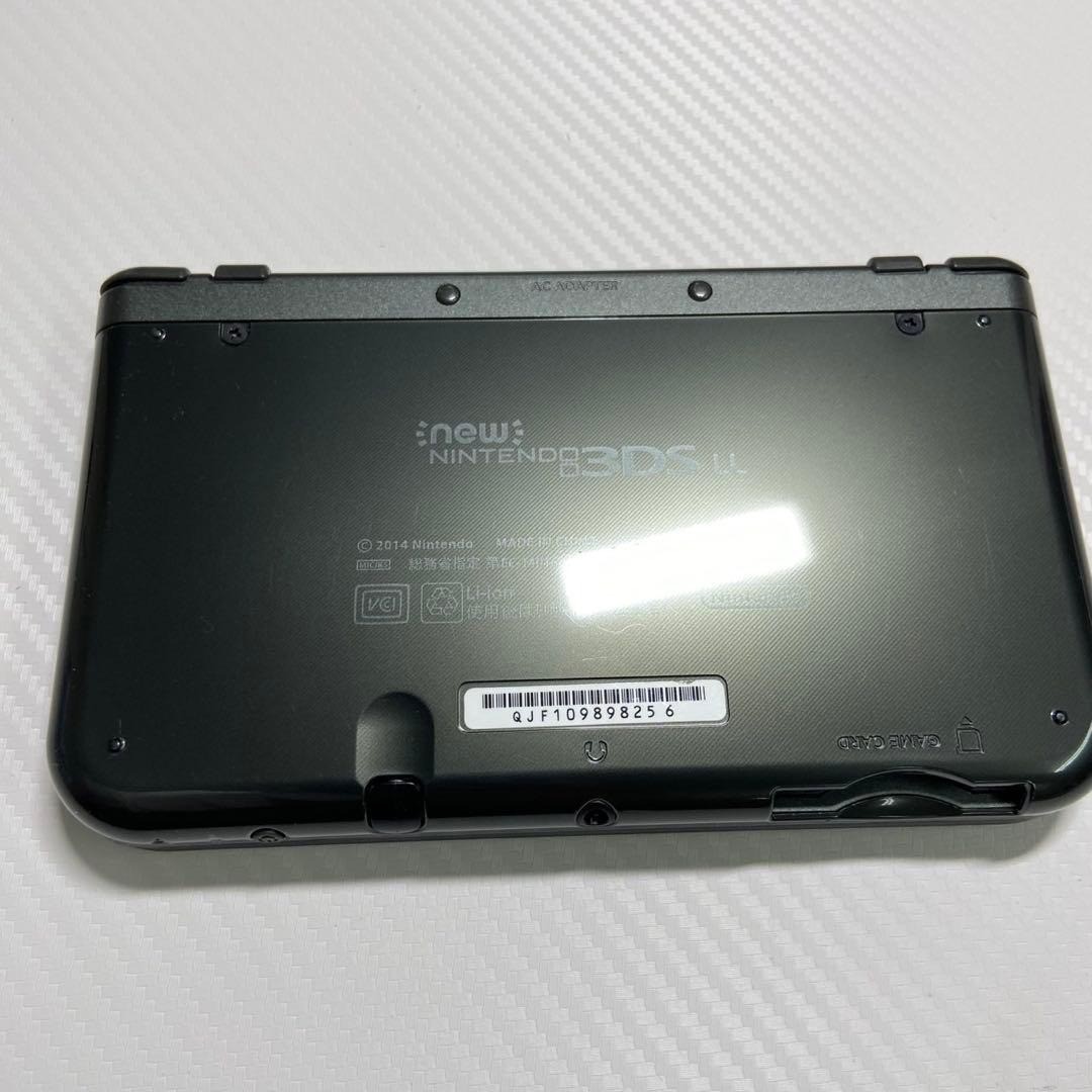 Nintendo New 3DS LL Metallic Black Complete in Box CIB Charger Manuals 6950