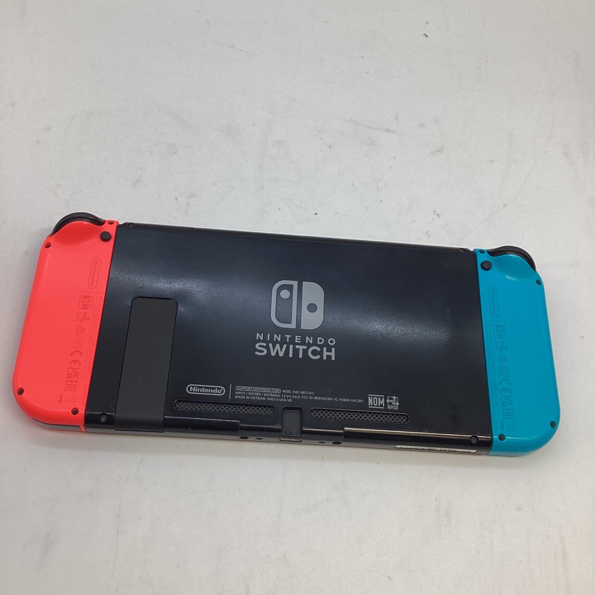 Nintendo Switch 32GB Neon Red & Blue Joy-Con Hybrid Game Console (GO1069056)