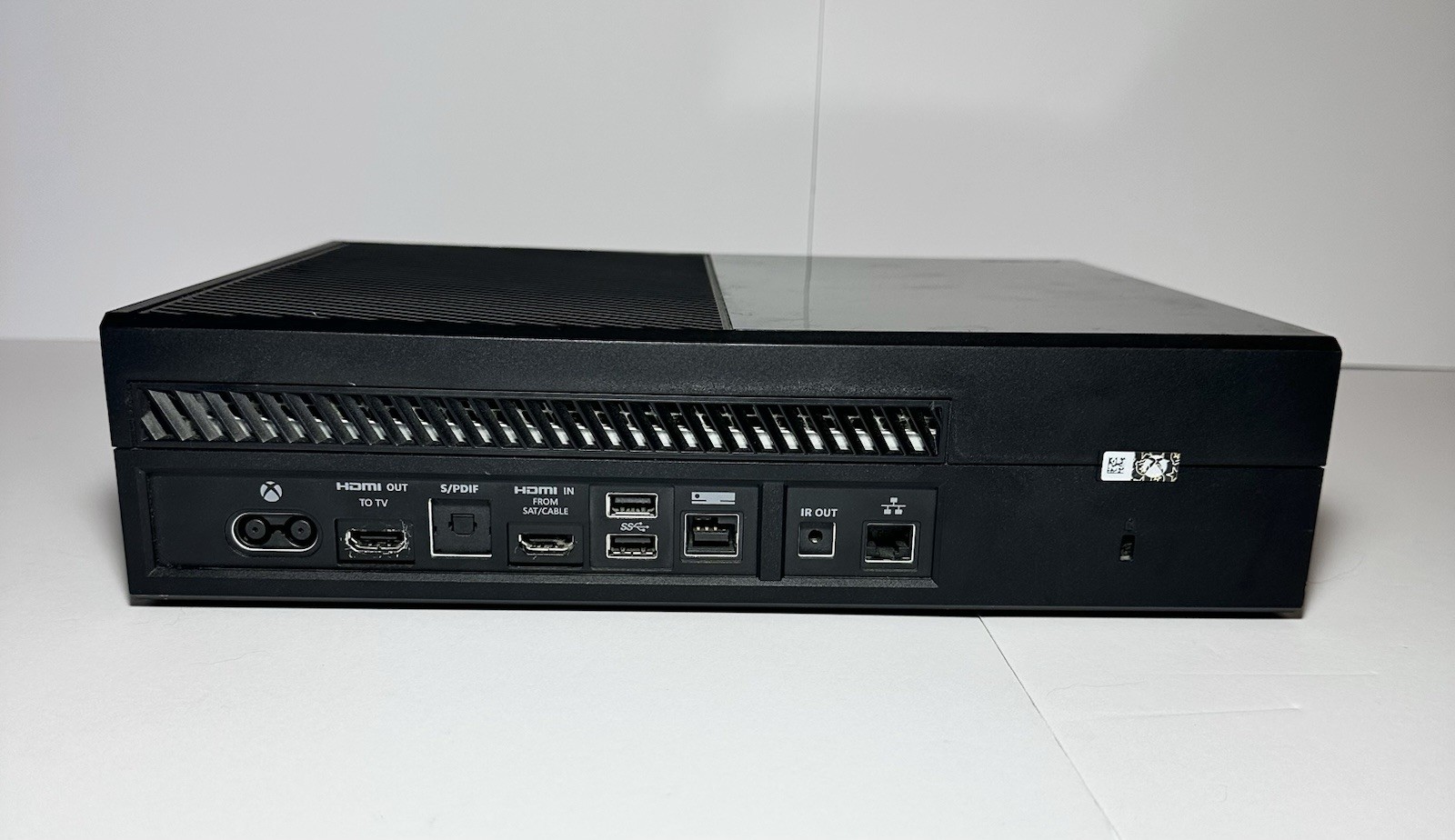 Microsoft Xbox One 500GB Console & Controller – Model 1540 – Black – TESTED