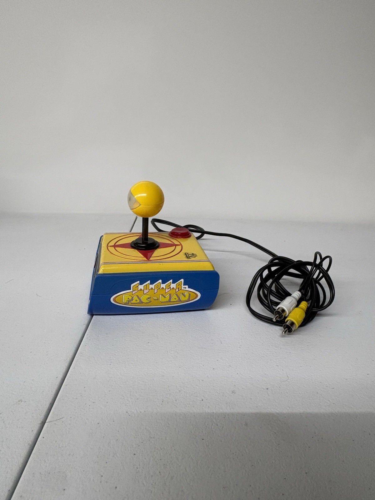 Namco Super Pac-Man Plug & Play Microconsole Yellow 2006 Composite RCA