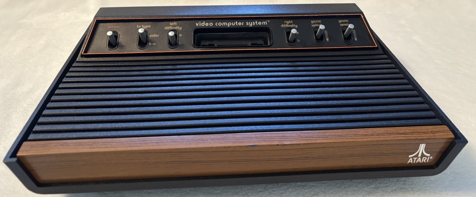 TESTED Atari 2600 Full Bundle: Sixer Console, 20 Games, 4 Controllers – Video