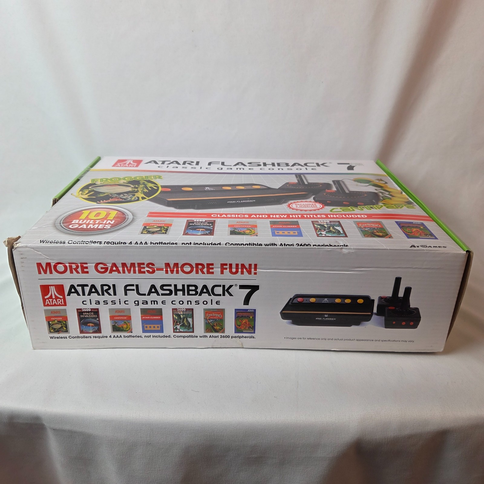 NIB Atari Flashback 7 Deluxe Edition Console 101 Games Wireless Controllers