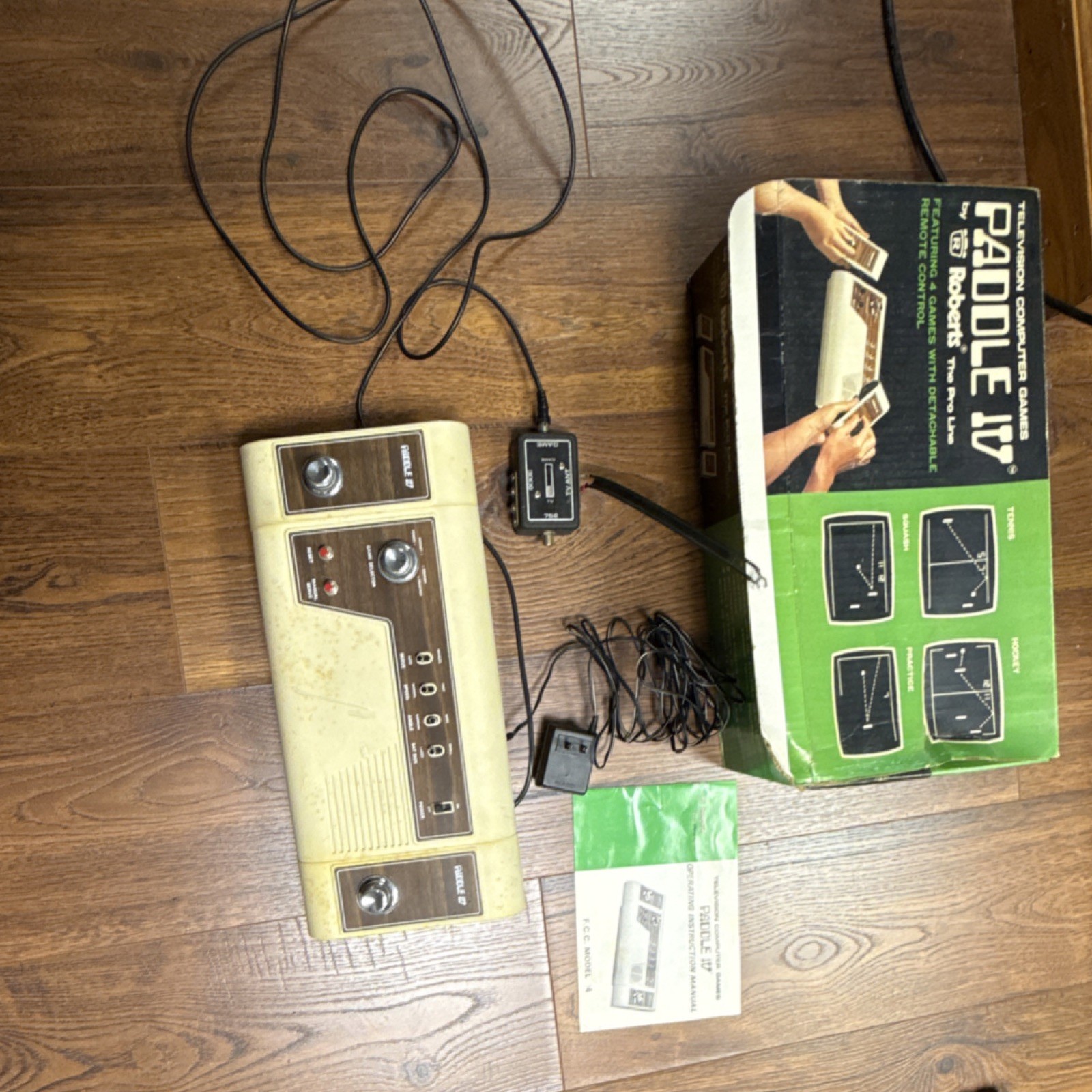 Roberts Paddle IV Home Console Beige Brown RF Detachable Remote Auto Scoring