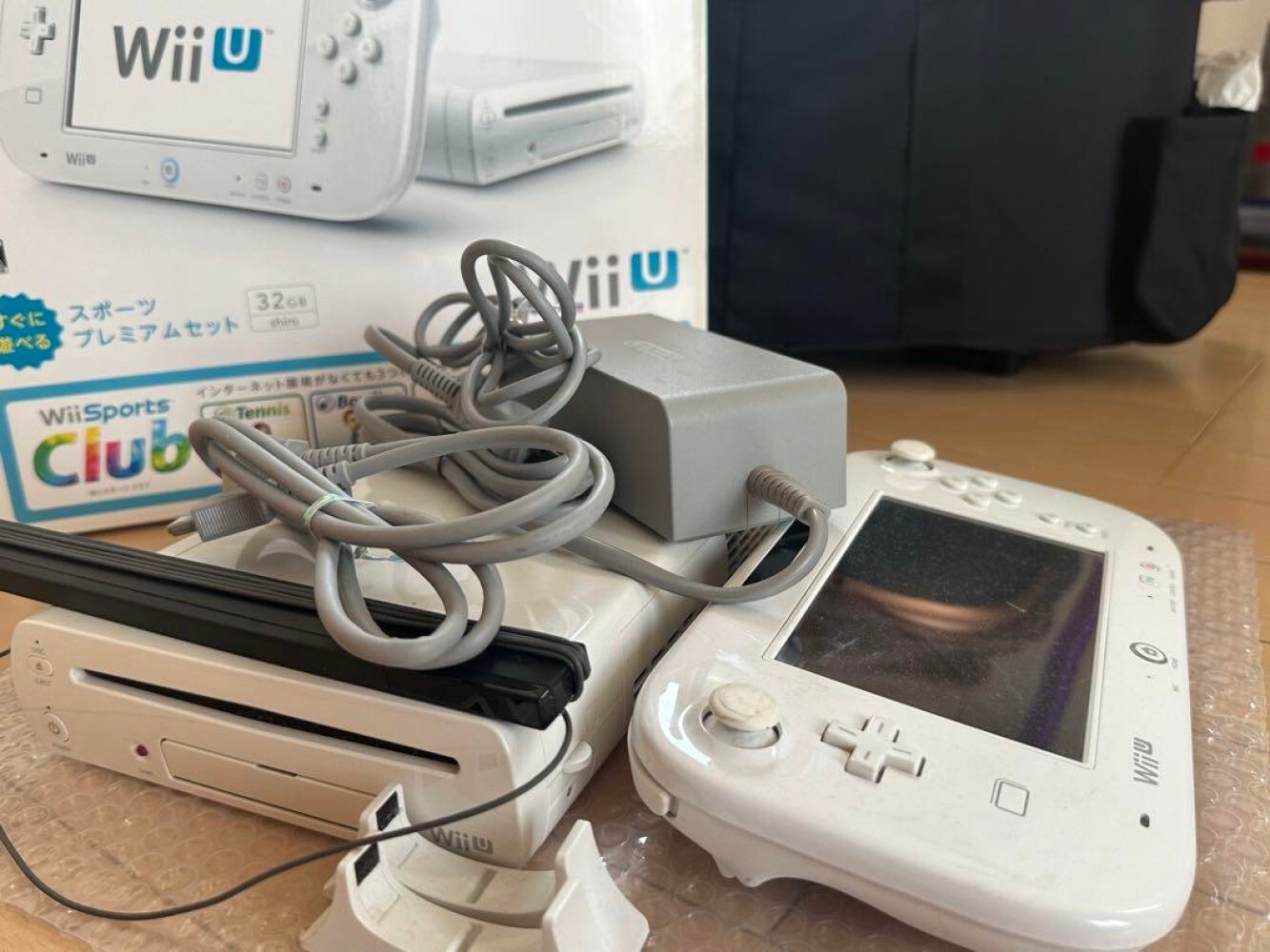 Nintendo Wii U Premium Set shiro White Working game 32GB NTSC-J W/Box
