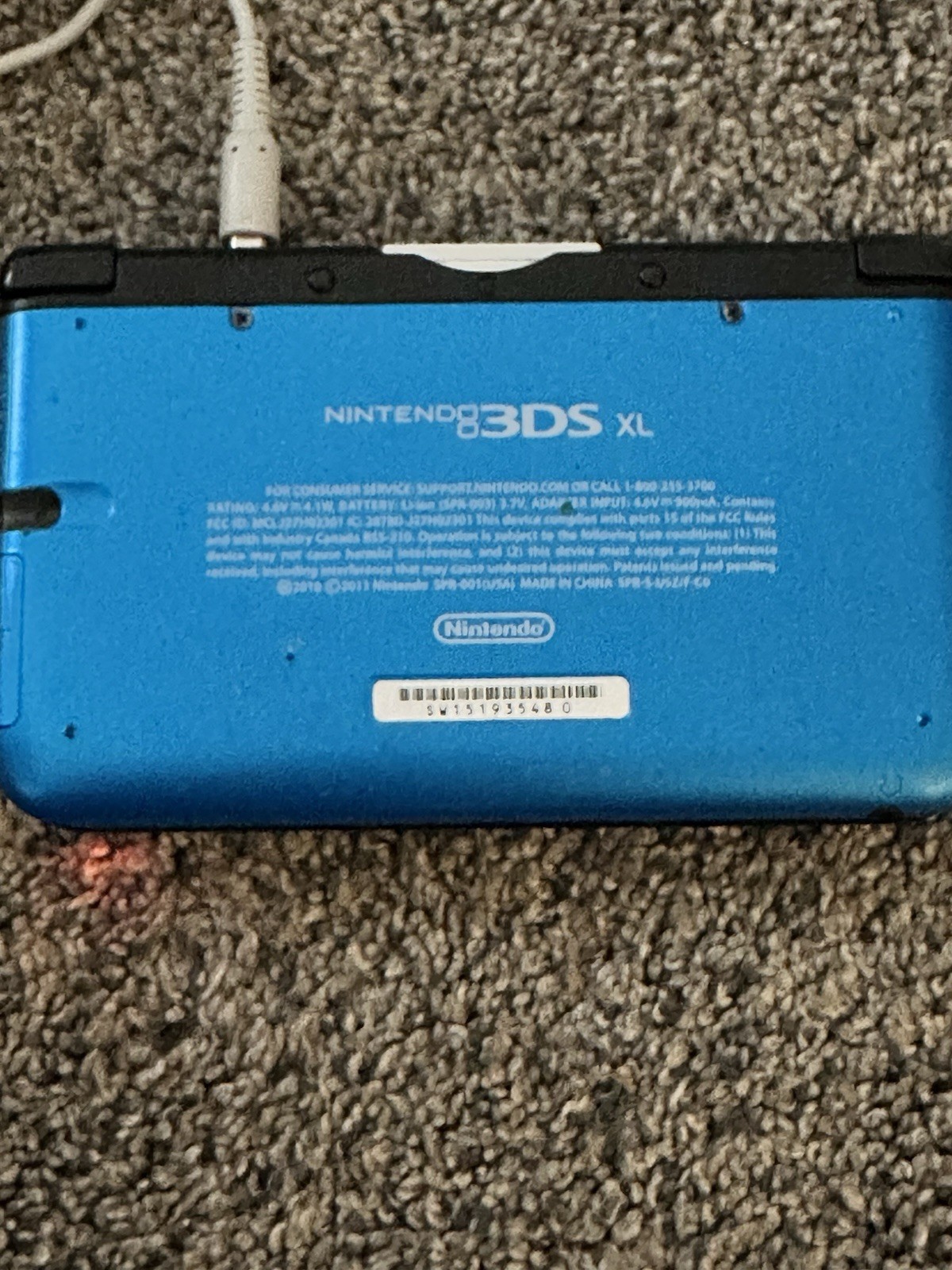 Nintendo 3DS XL Handheld System Blue/Black Comes With Ultra Moon