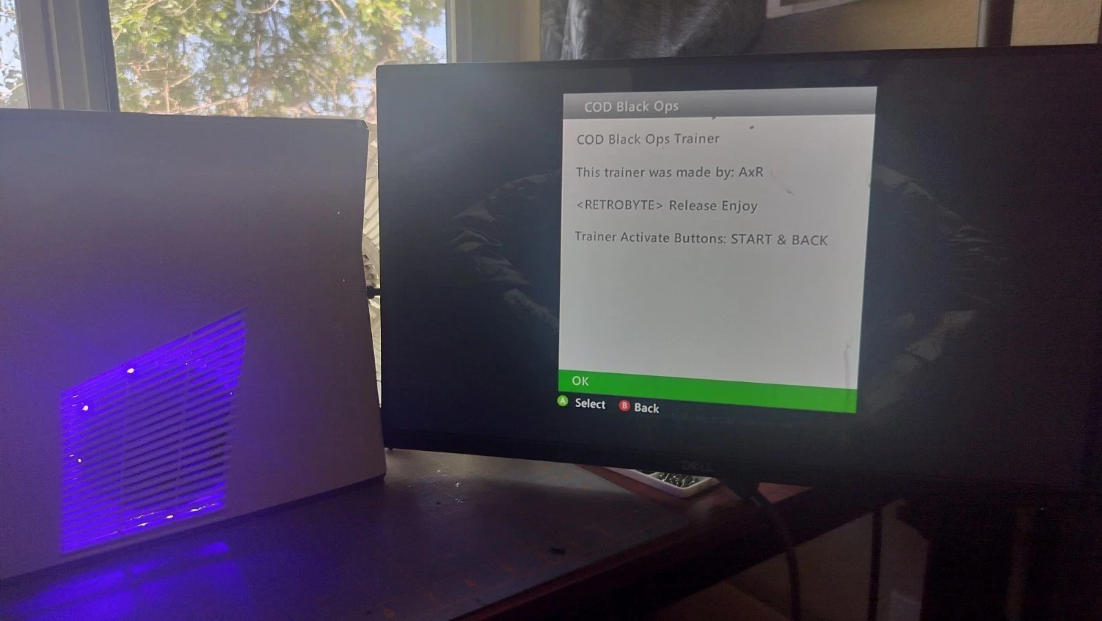 Custom White Xbox 360 Slim Console bundle– Blue LED Lighting – 500GB Hard Drive