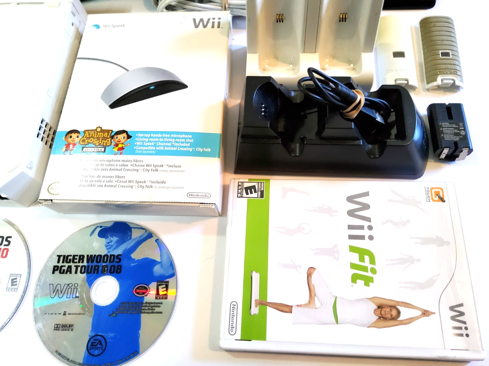 Nintendo Wii Console w/ Accessories FOR PARTS UNTESTED Various Items