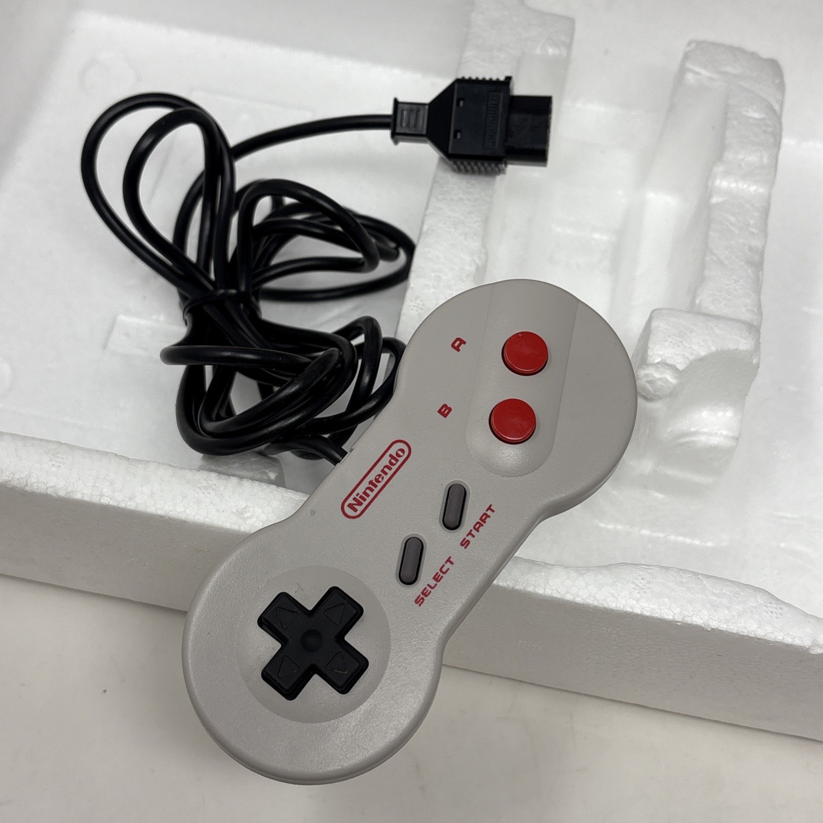 Nintendo NES Top Loader 101 Console System CIB Tested Control Deck Serial Number