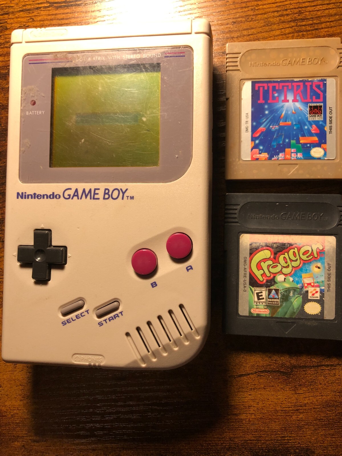 Nintendo Game Boy Gray Color Include Tetris and Frogger – Read Desc