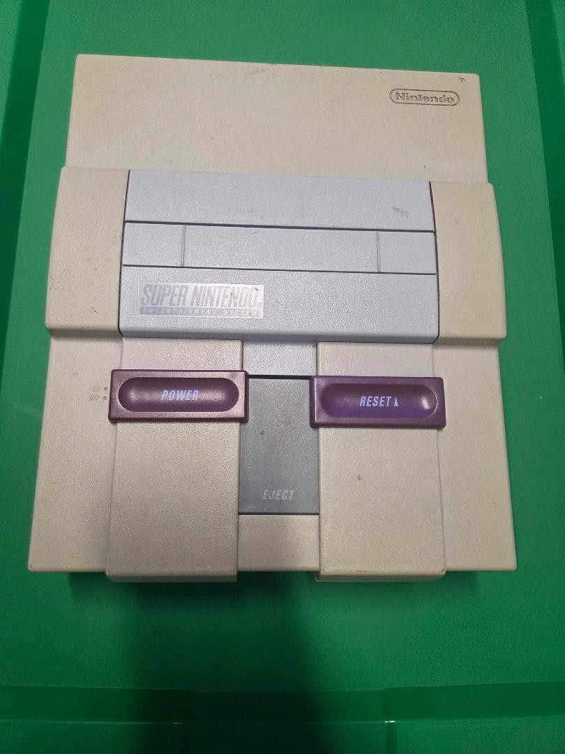 Super Nintendo Entertainment System Console Only (Not tested)