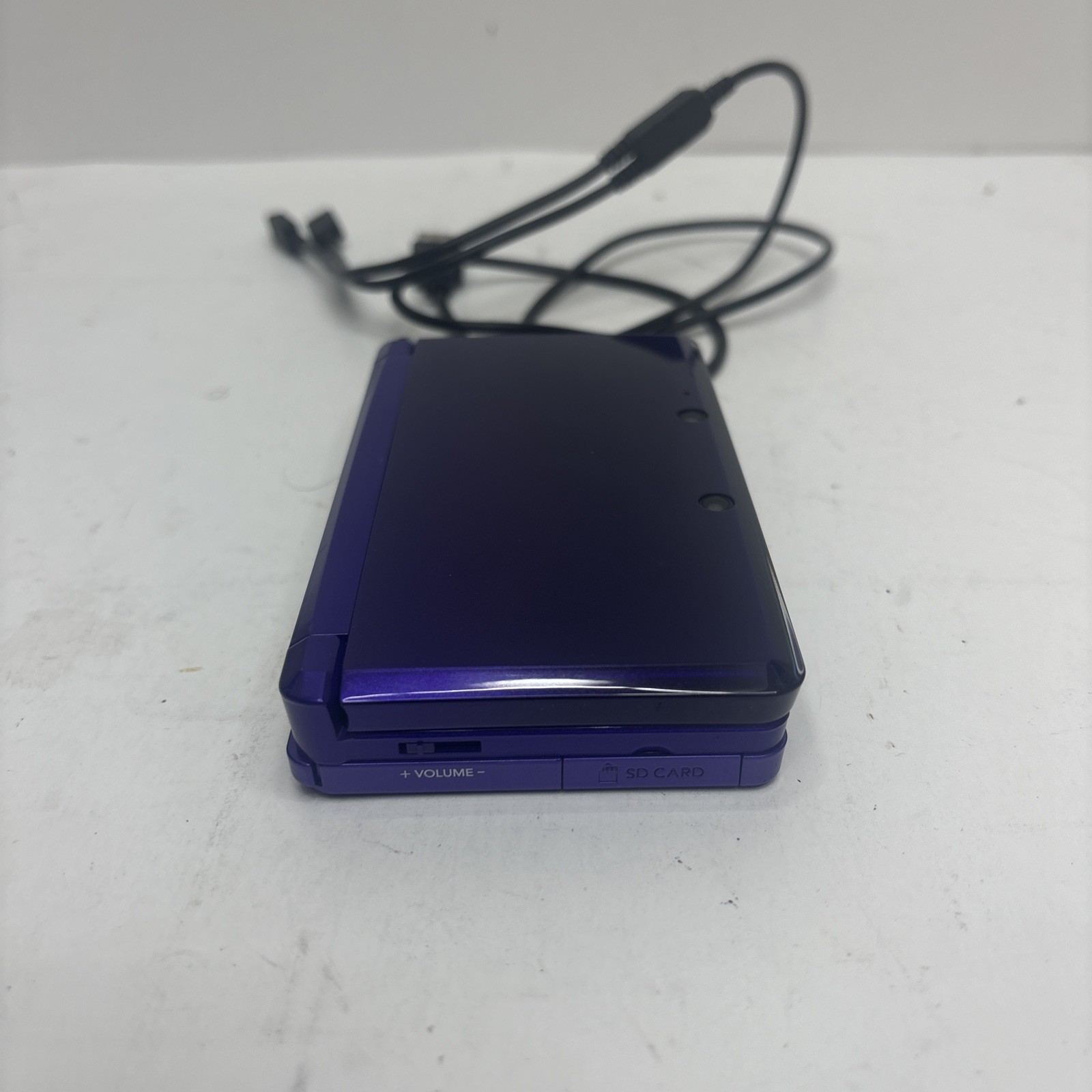 USA Version Nintendo Tested Midnight Purple W/ 2Gb SD Card & Charger No Stylus
