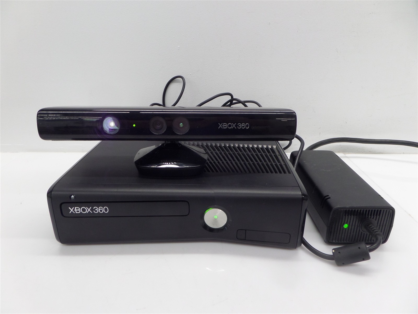 Microsoft Xbox 360 S 1439 Console w/ Power Supply & Kinect Sensor – No 250GB HDD