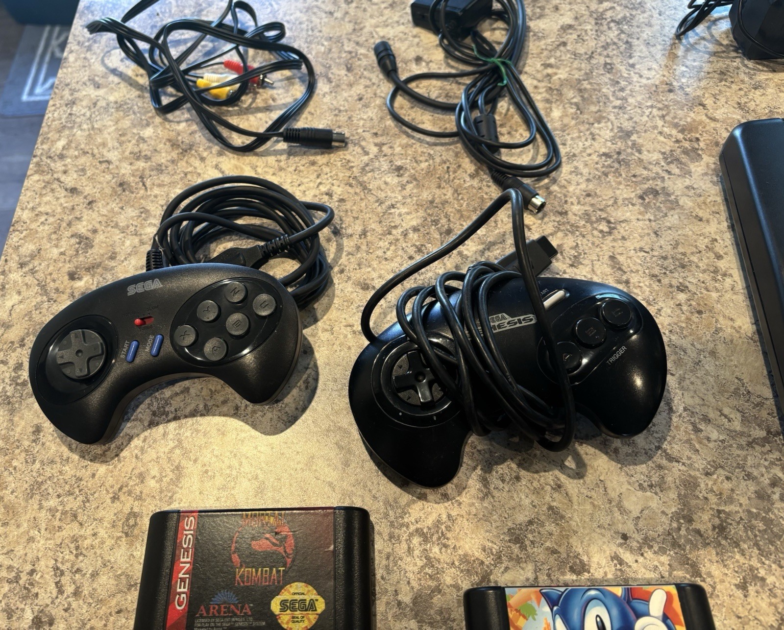 2x Tested & Working Model 2 Sega Genesis’ Cleaned With Authentic Games