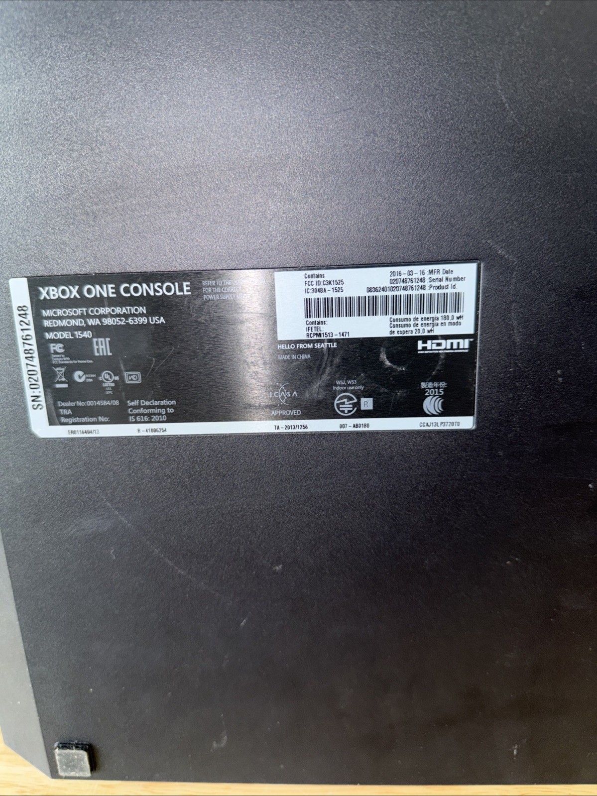 Microsoft Xbox One 500GB Console- Black – model 1540 w controller READ
