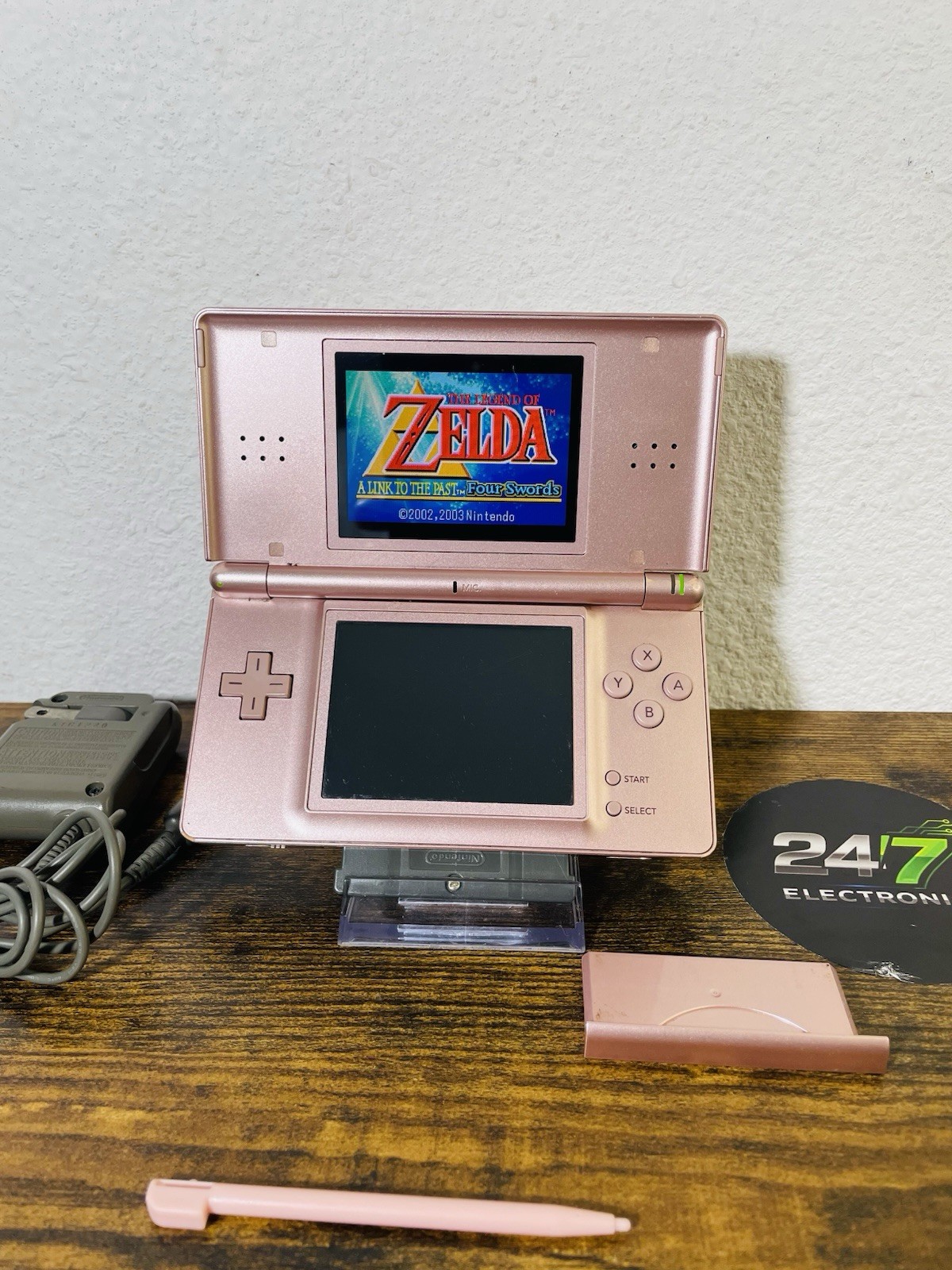 Nintendo DS Lite Pink Handheld Bundle Charger Stylus GBA Player – FOR PARTS READ