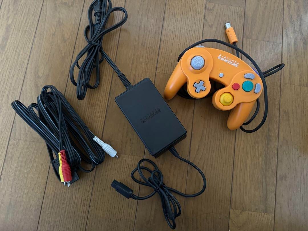 New NINTENDO Gamecube Orange Console System Body Only DOL-101 Free Ship Japan