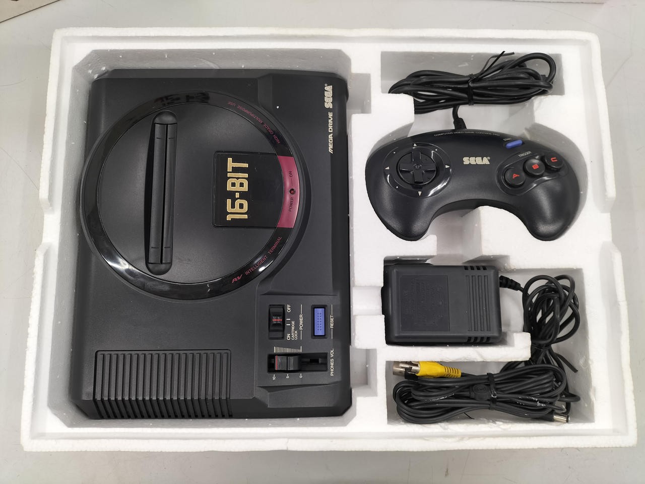 Retro Game Console Mega Drive Model HAA 2510 SEGA