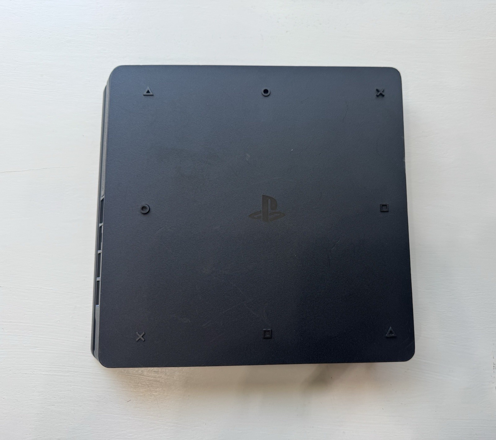 Sony PlayStation 4 Slim 1TB PS4 Console 2215B ***READ*** Firmware 11.02