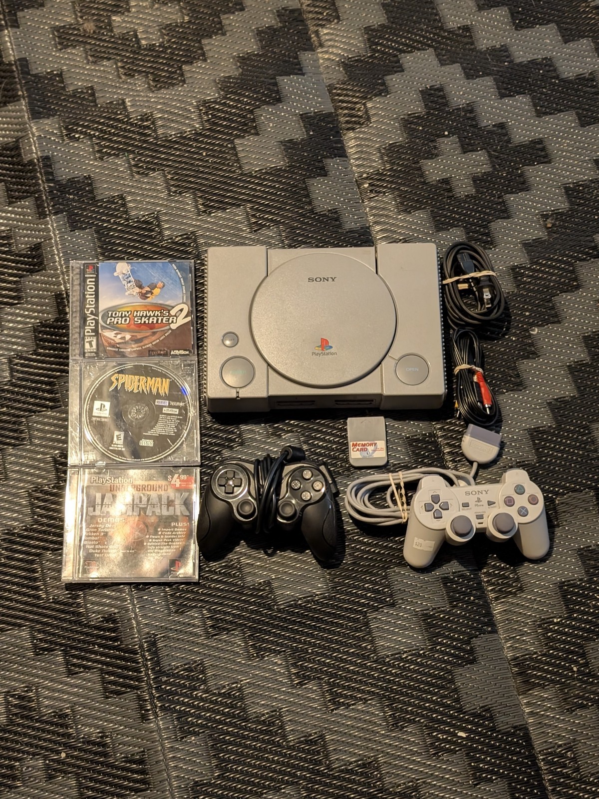 Sony PlayStation 1 Console Spider-Man Tony Hawk 2 Controllers Tested Works