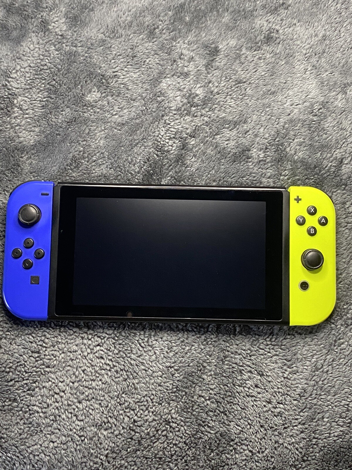 Ultimate Nintendo Switch Bundle: 10 + Hit Games, Extra Controllers, And More!