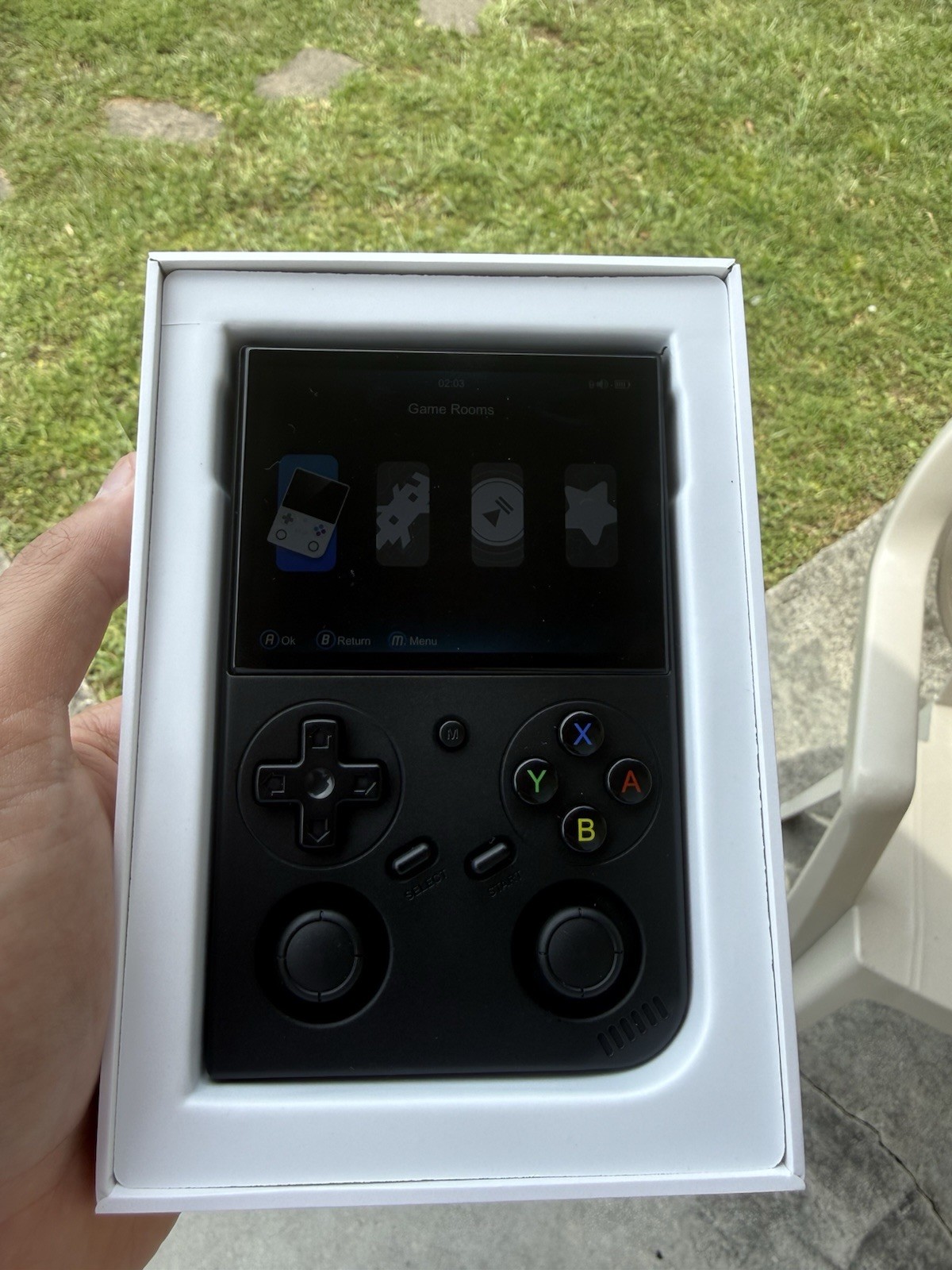 Anbernic RG35XX Pro Handheld Gaming Console 64GB Retro Emulation