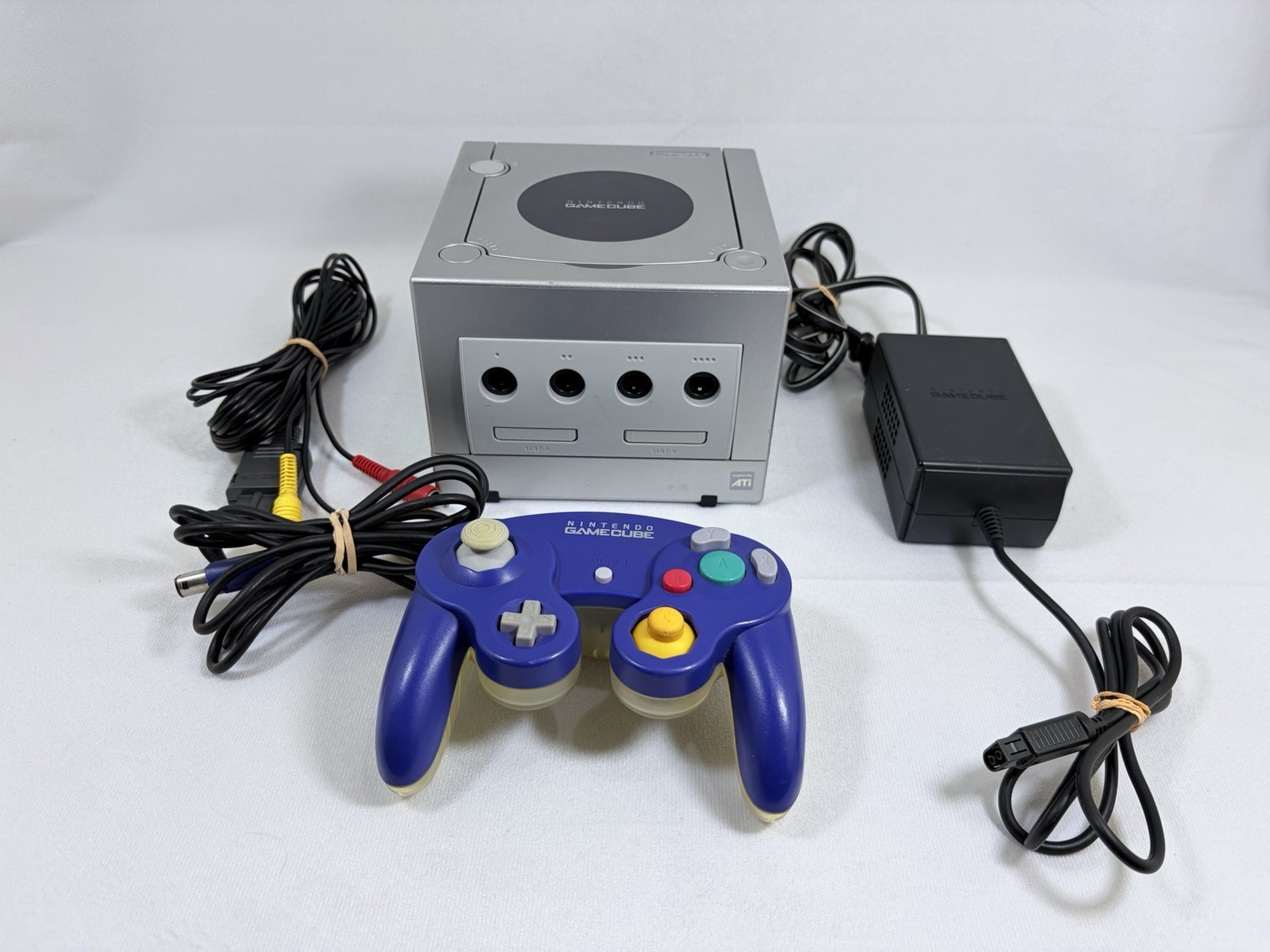 Nintendo GameCube – Platinum Edition DOL-101 With Cables 1 Controller Tested