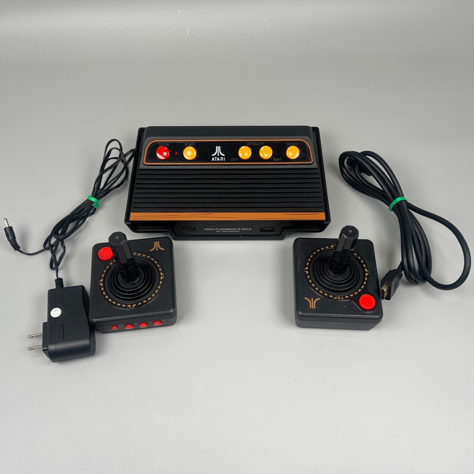 Atari Flashback 8 Gold Deluxe 40th Anniversary HD Console 120 Games HDMI Tested