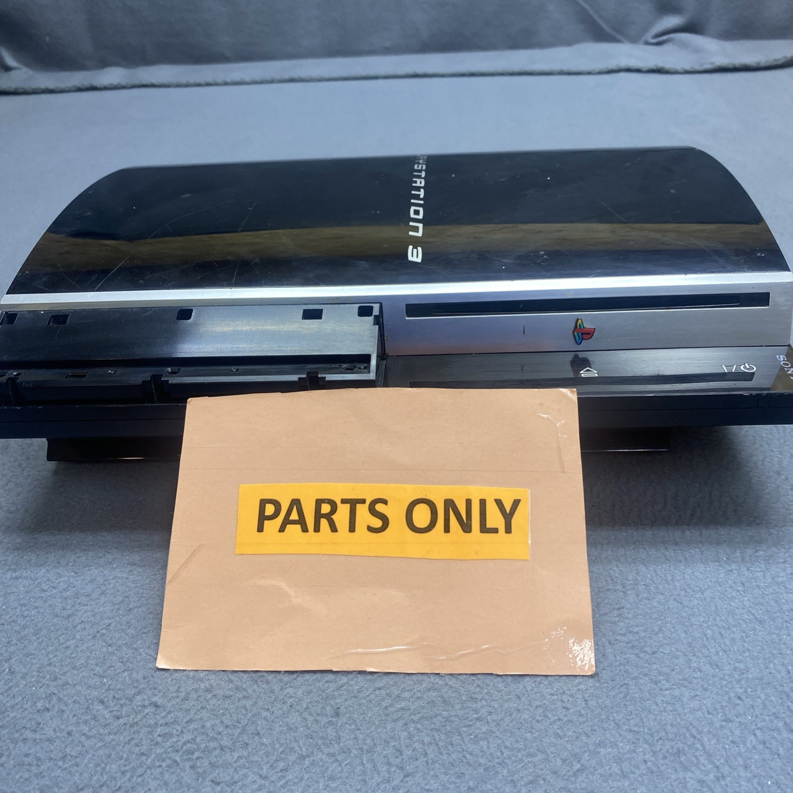Sony PlayStation 3 PS3 Fat CECHG01 Black Console Only – FOR PARTS/Repair 40GB