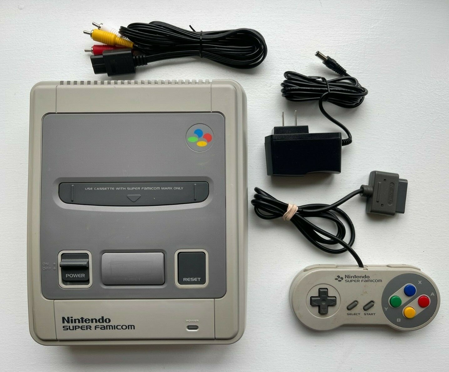 Nintendo Super Famicom Console Bundle + OEM Controller Japan Import – Tested!