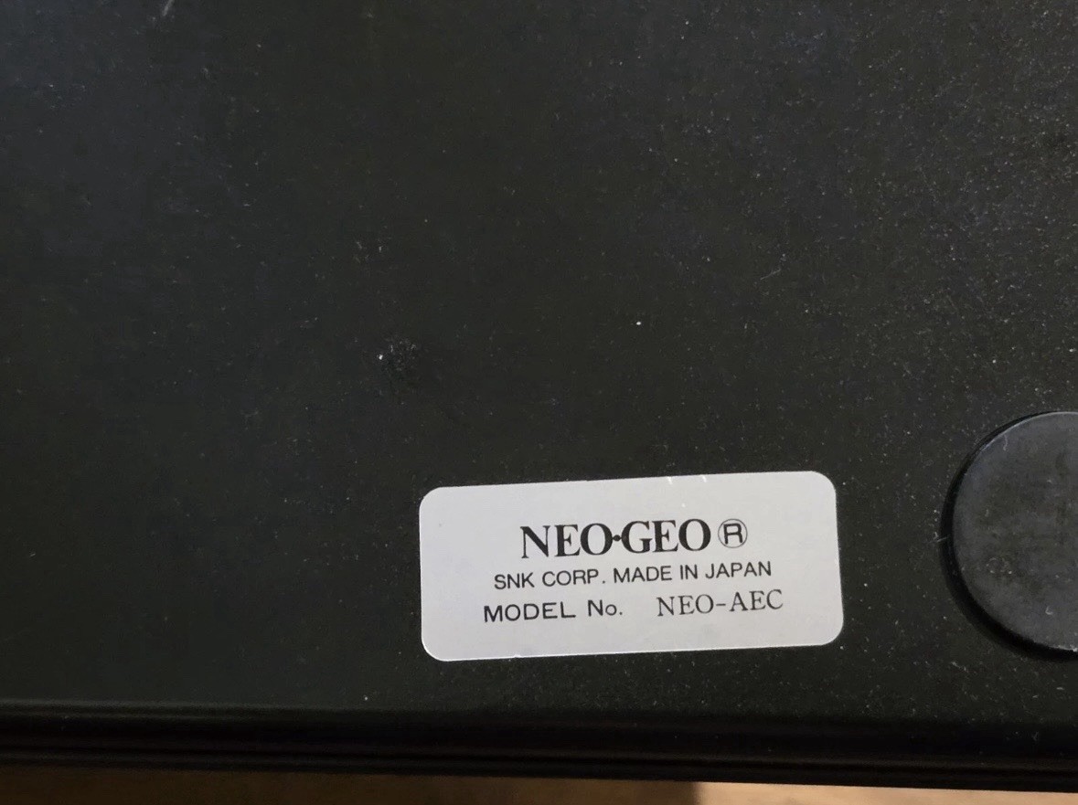 Neo Geo AES Gold System; 2 Controllers, and Cables